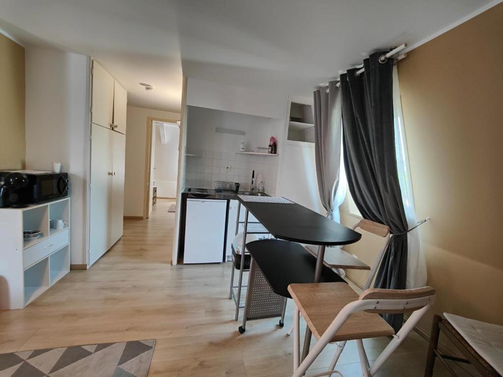 Appartement en résidence Gisors Extérieur photo